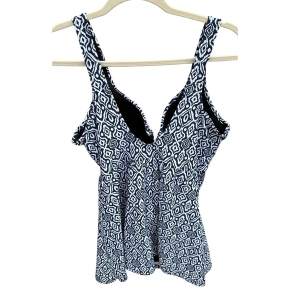 Swim Solutions women's Plus Size 16 Swim Dress One Piece Navy Blue White - Picture 7 of 7